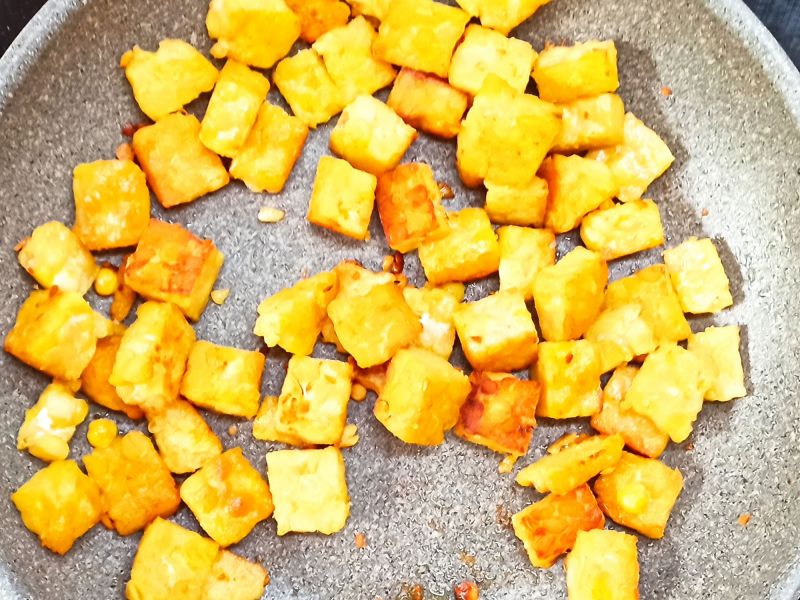 Tempeh in der Pfanne